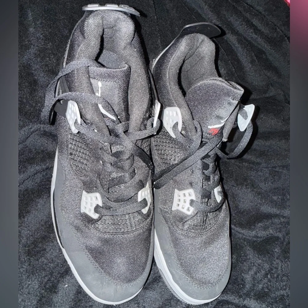 Jordan stylish sneakers